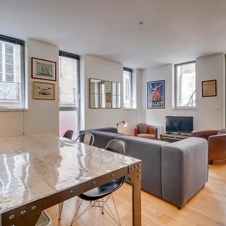 Le Faubourg - Duplex Pour 4 Personnes A Bordeaux
