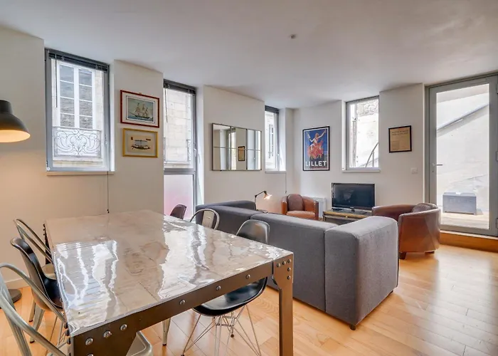 Le Faubourg - Duplex Pour 4 Personnes A Bordeaux