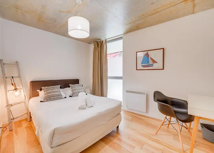 Dom wakacyjny Le Faubourg - Duplex Pour 4 Personnes A *